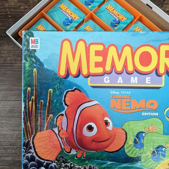 Milton Bradley Disney Pixar Finding Nemo Memory Game - Picture 1 of 10